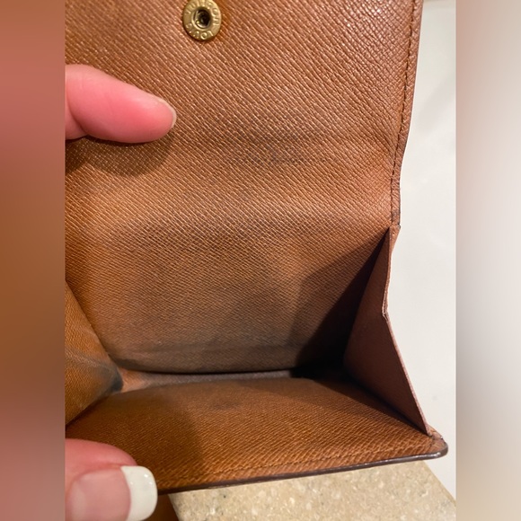 Louis Vuitton Elise Wallet - Picture 11 of 12